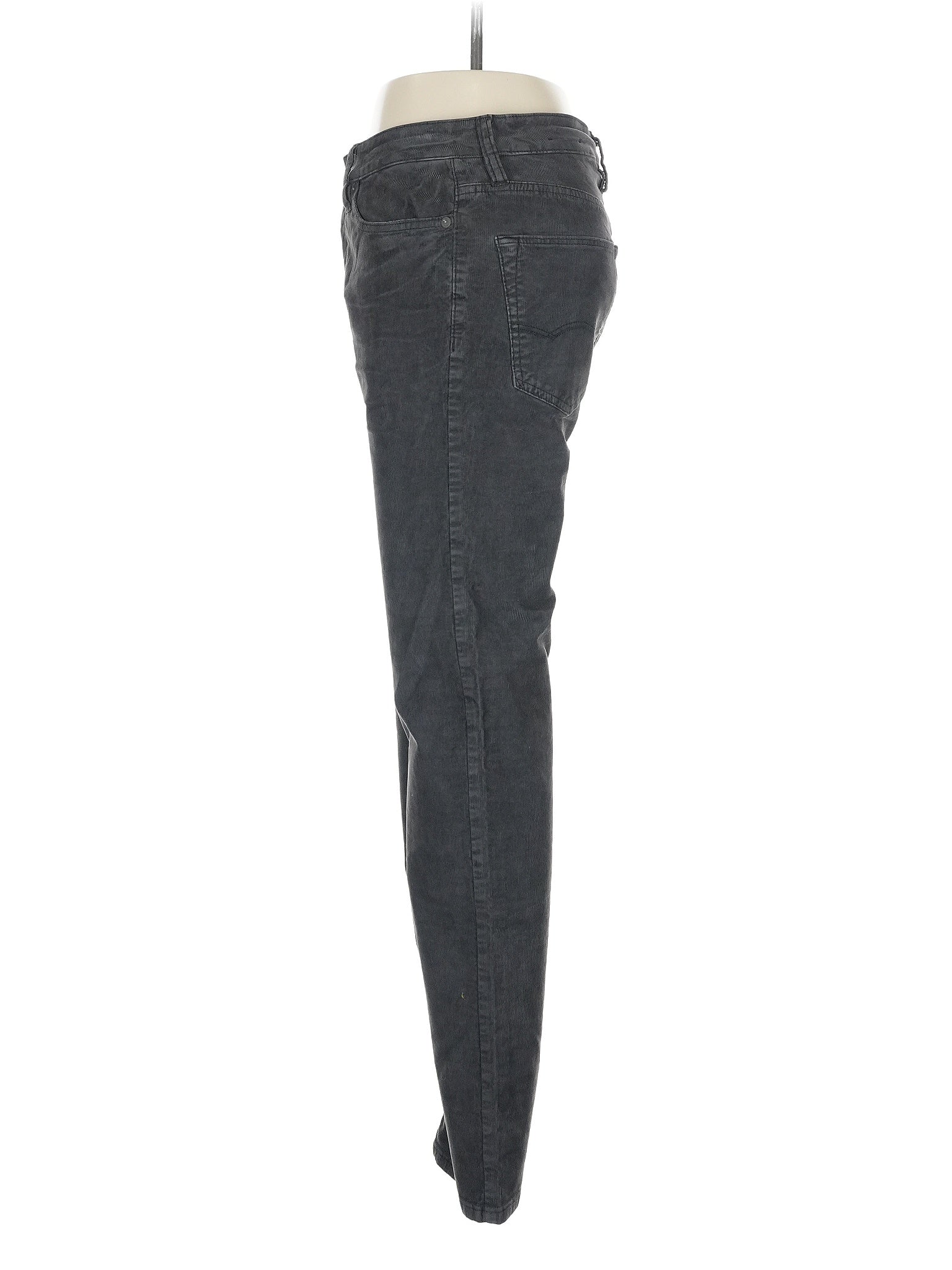 4 waist size - 28