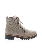 1 shoe size - 8