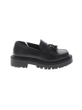 1 shoe size - 8