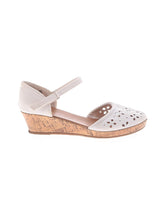 1 size - 3