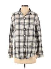 Long Sleeve Button Down Shirt size - XS