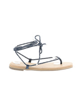 1 shoe size - 9