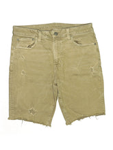 1 waist size - 32