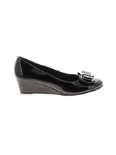 1 shoe size - 4