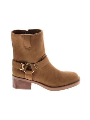 1 shoe size - 8