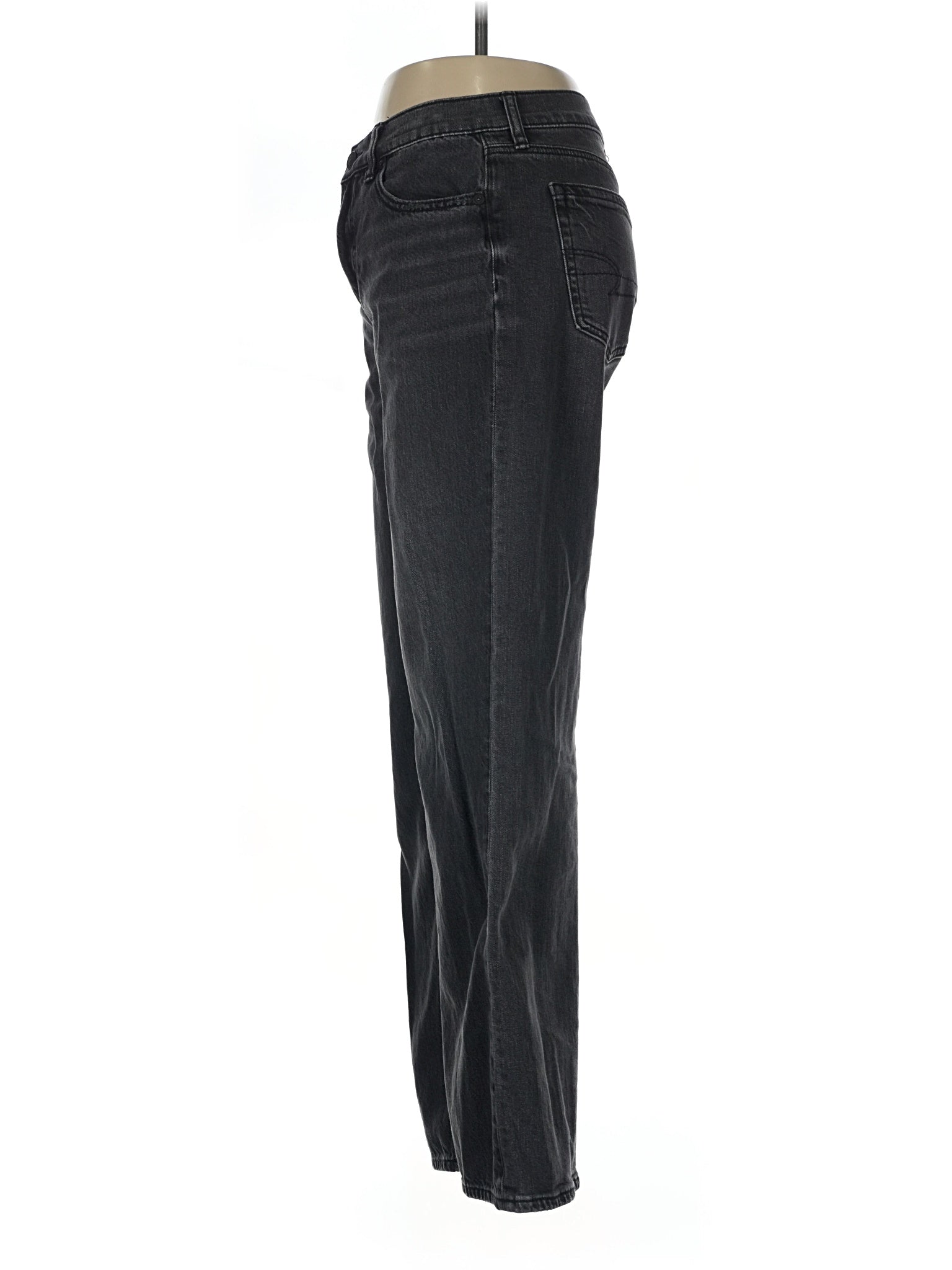 4 size - 11 (Estimated)