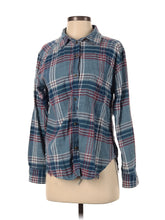 Long Sleeve Button Down Shirt size - XS