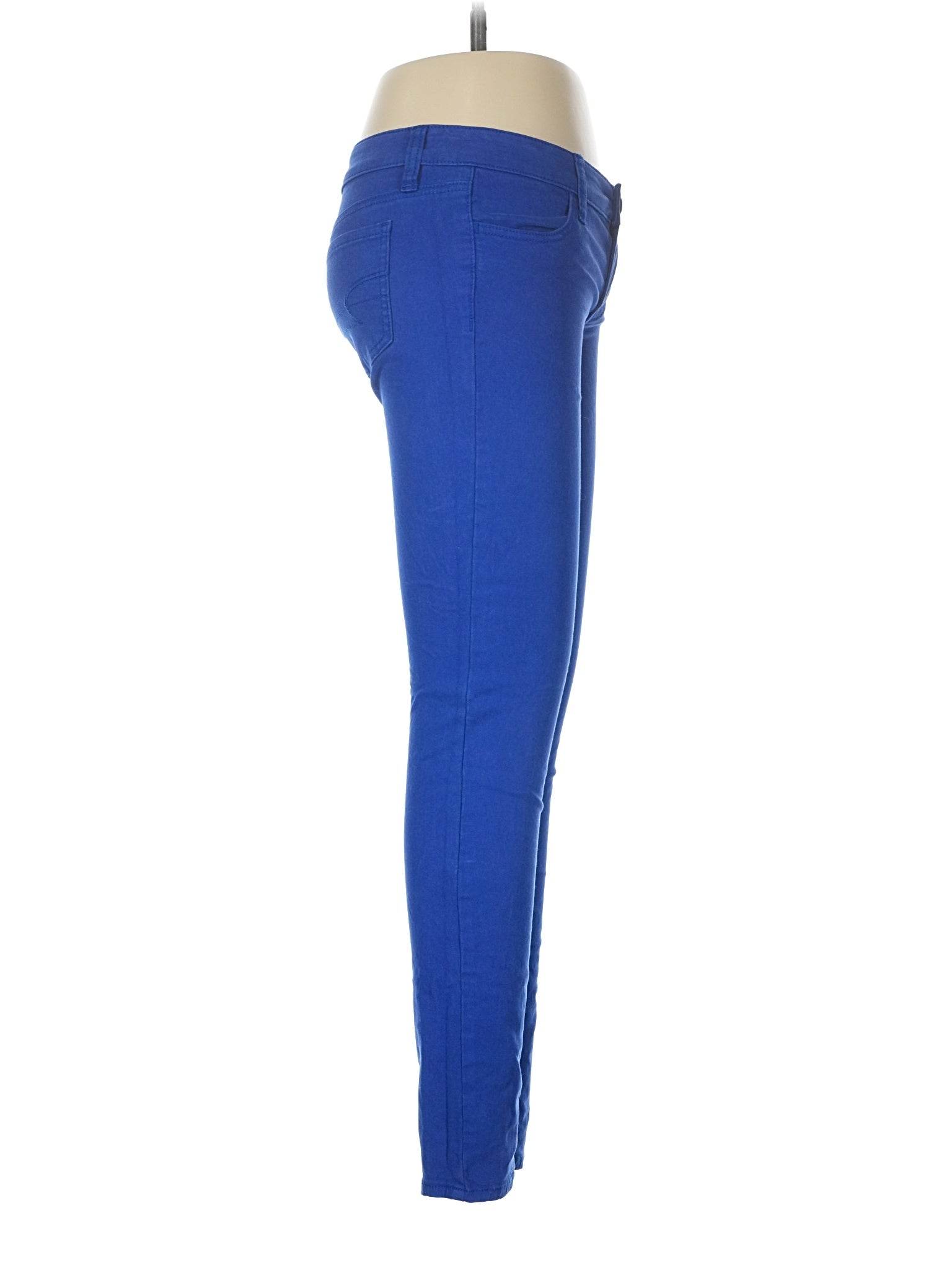 3 size - 28 (Estimated)