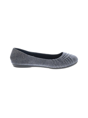 1 shoe size - 7