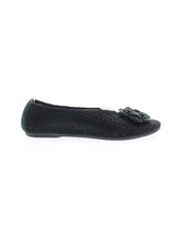 1 shoe size - 8