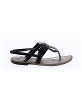 1 shoe size - 7