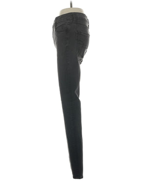 4 size - 2 (Estimated)