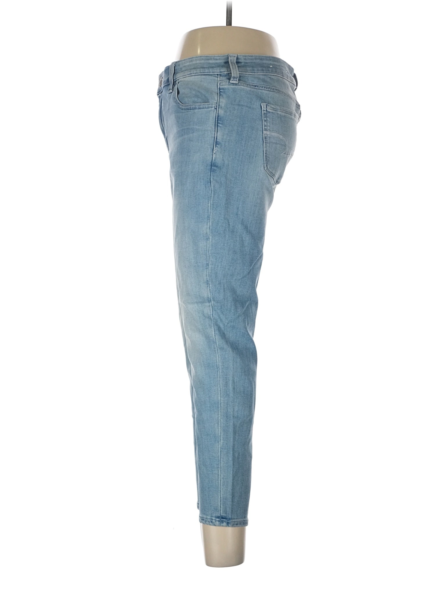 4 size - 12 (Estimated)