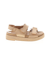 1 shoe size - 9