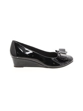 1 shoe size - 4