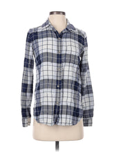 Long Sleeve Button Down Shirt size - XS