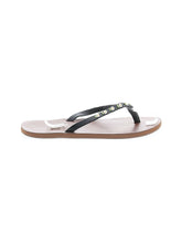 1 shoe size - 8