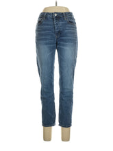 1 size - Lg(Estimated)